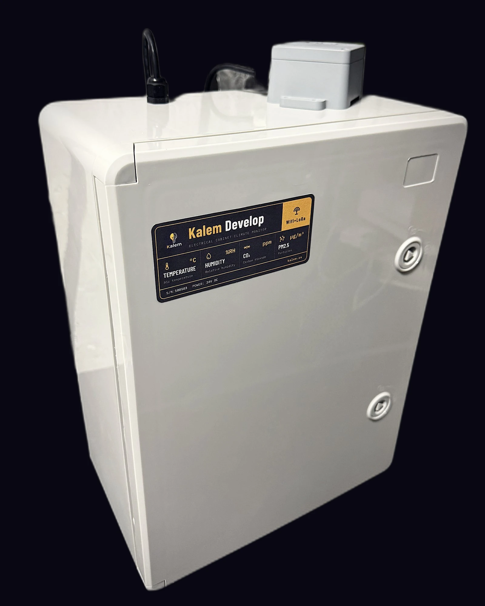 HACCP monitoring control cabinet with gateway and wiring mounted on DIN rail